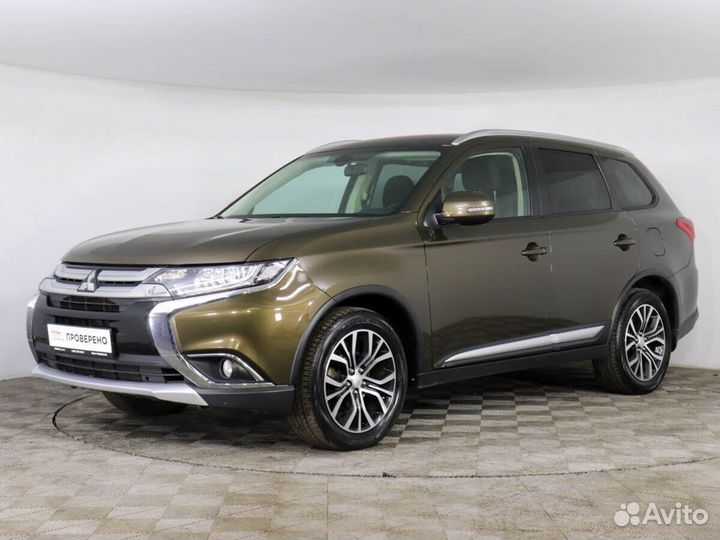 Mitsubishi Outlander 2.0 CVT, 2018, 125 381 км