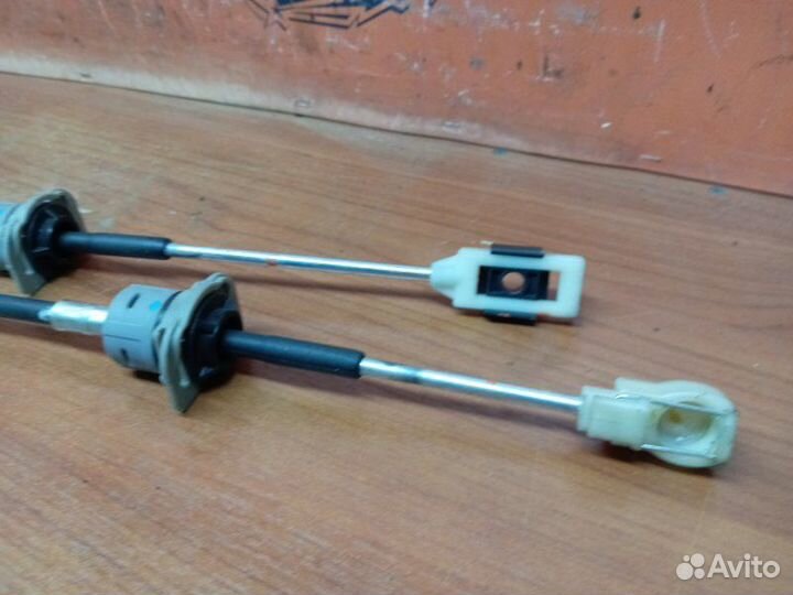 Трос кпп Kia Sportage 3 2.0 2013