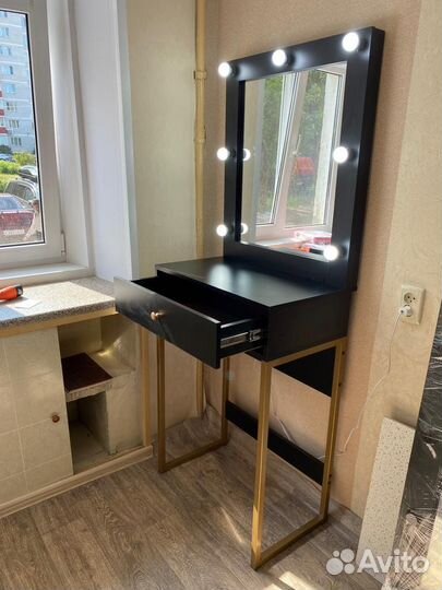 Гримерное зеркало от производителя