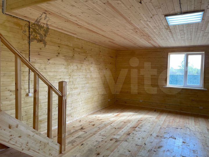 Дом 80 м² на участке 5 сот.