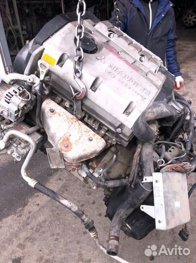 Двигатель Mitsubishi Diamante F31A 6G73