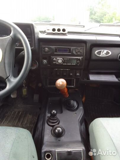 LADA 4x4 (Нива) 1.7 МТ, 2004, 230 000 км