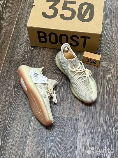 Кроссовки мужские Adidas Yeezy 350 v2 (41-45)