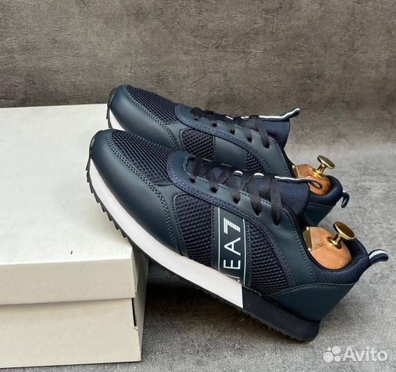 Кроссовки мужские ea7