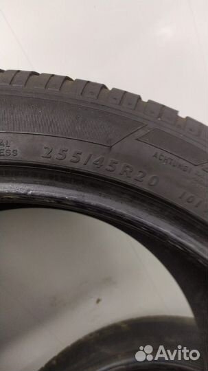 Dunlop SP Winter Sport 255/45 R20