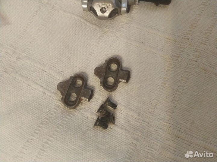 Контактные педали Shimano M540