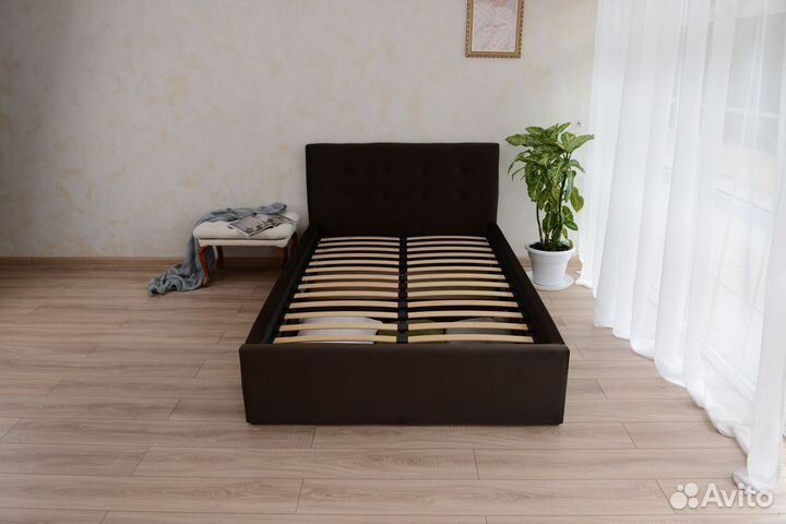 Кровать с матрасом + подъемный механизм Роза