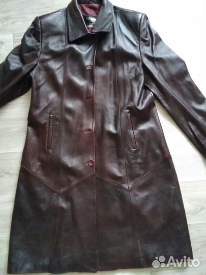 Кожаный плащ
