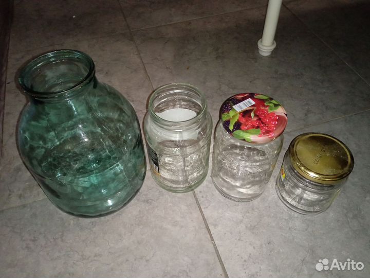 Банки стеклянные разные