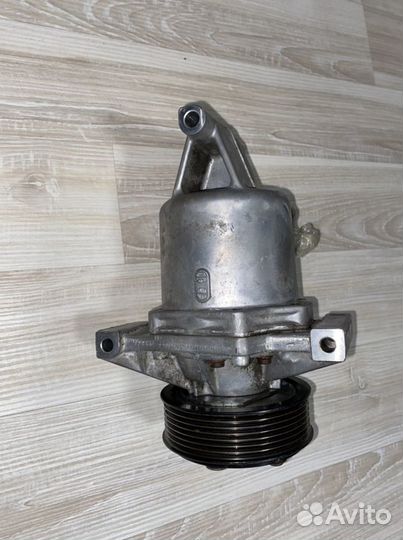 Компрессор кондиционера Nissan juke F15 1.6