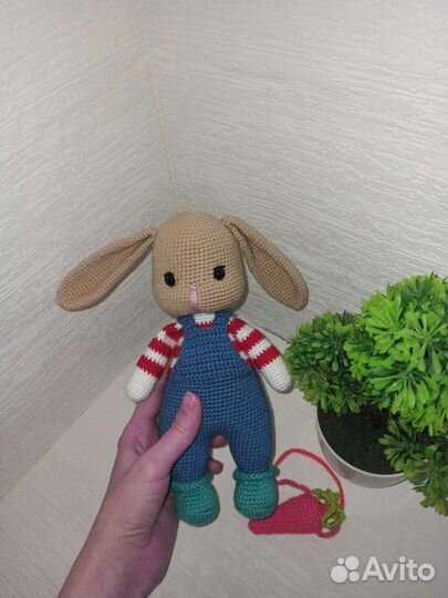 Вязаная игрушка амигуруми