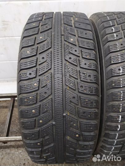Kumho I'Zen KW22 215/55 R16 112V