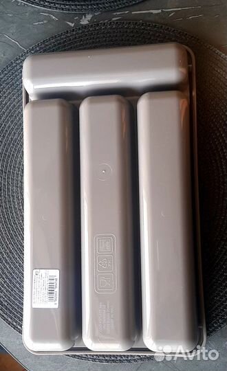 Лоток для столовых приборов