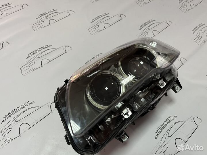 Левая передняя фара BMW F10 рестайлинг