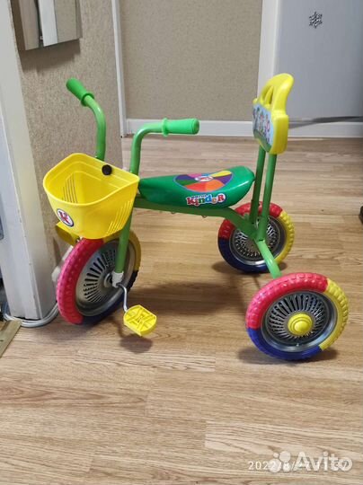 Детский велосипед до 4 лет