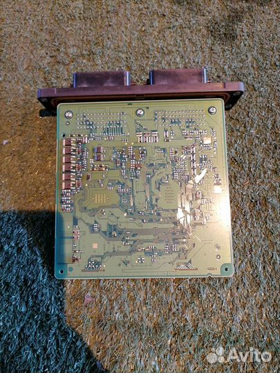 Блок управления двигателем Z6 279721-5610 Mazda Ax