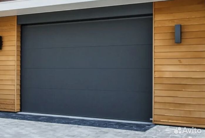 Секционные ворота