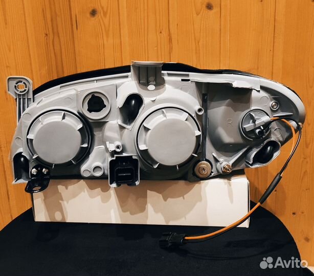 Фара передняя на Kia Spectra Киа Спектра Иж