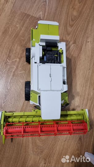 Комбайн bruder