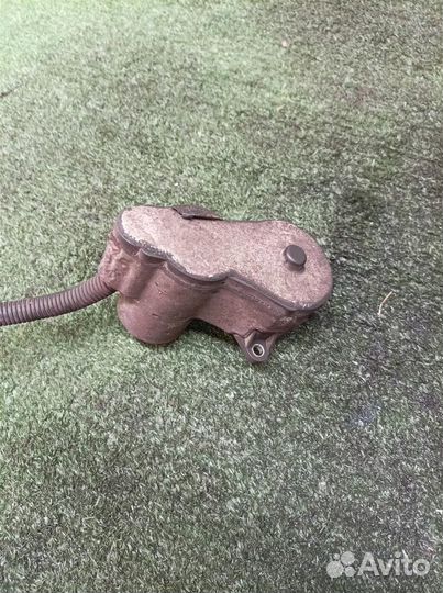 Моторчик стояночного тормоза Audi Audi A8 4E 20