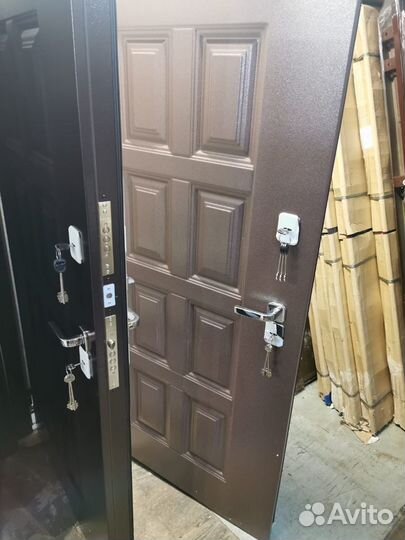 Двери входные разные цены от