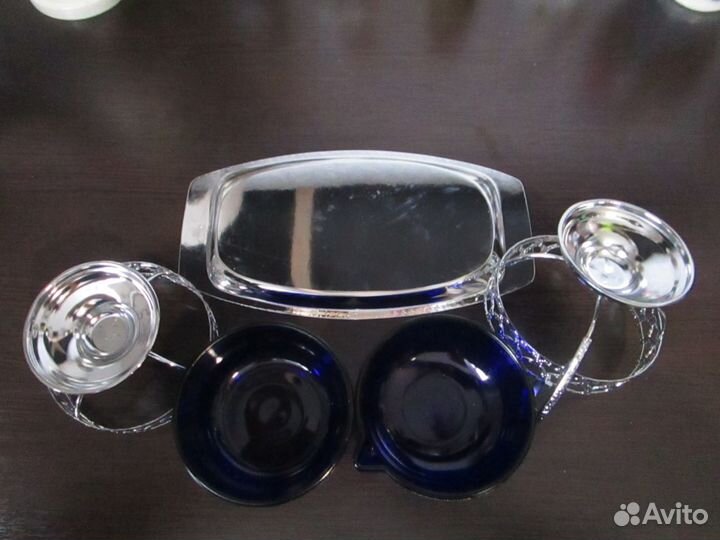 Молочник и сахарница на подносе кобальт Англия