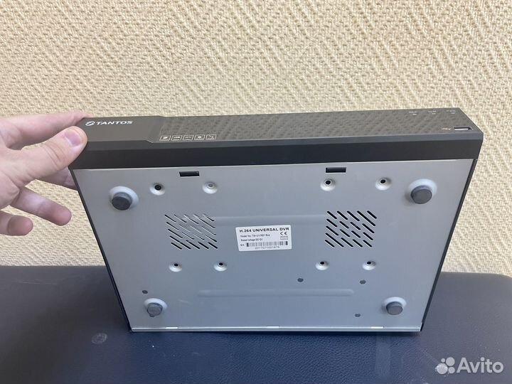 IP-Видеорегистратор Tantos TSr-UV1621 Eco