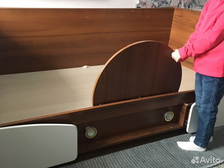 Кровать - машинка для мальчика