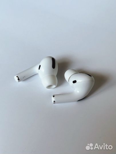 Оригинальные Apple AirPods Pro