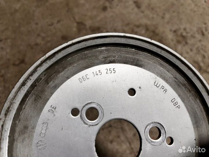 Шкив насоса гур Audi A6 C6/4F 2.4 BDW 2006