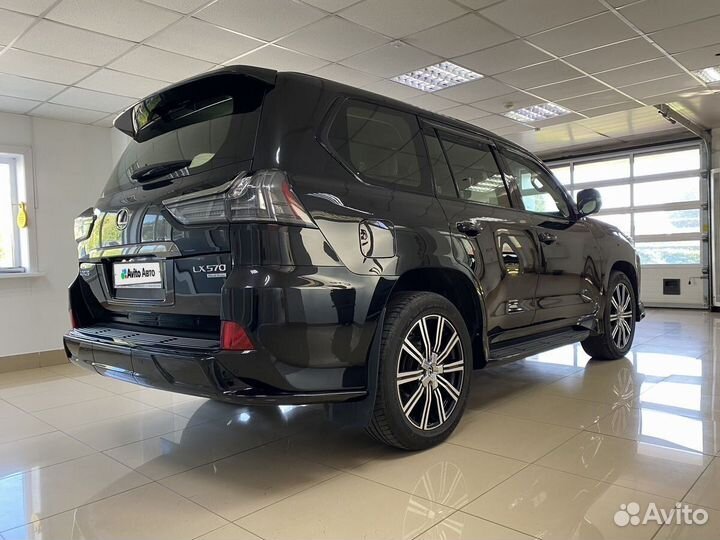 Lexus LX 5.7 AT, 2018, 197 000 км