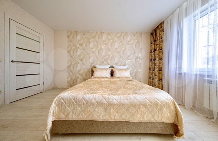 1-к. квартира, 42 м², 8/8 эт.