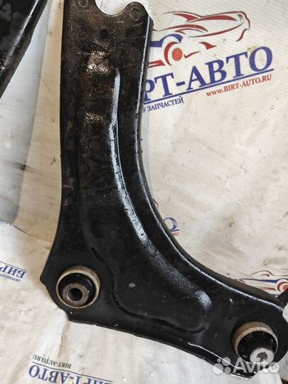 Рычаг передний Renault Fluence I (2009—2013)