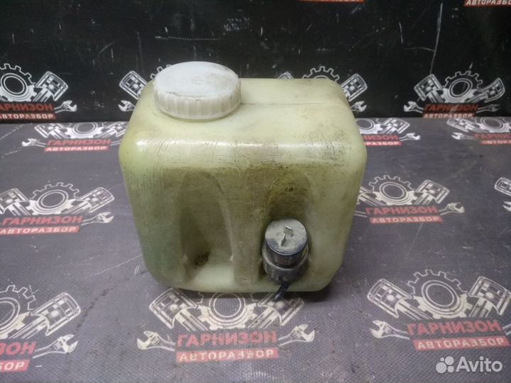 Бачок омывателя ваз 2107
