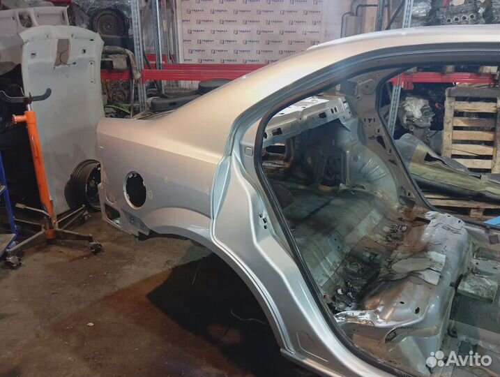 Крыло заднее правое Ford Mondeo 3 (B4Y) 1370125