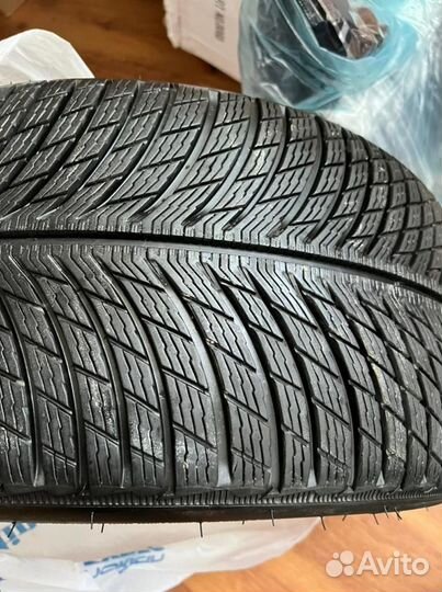 Michelin Pilot Alpin 5 275/35 R20 и 285/35 R20 Y