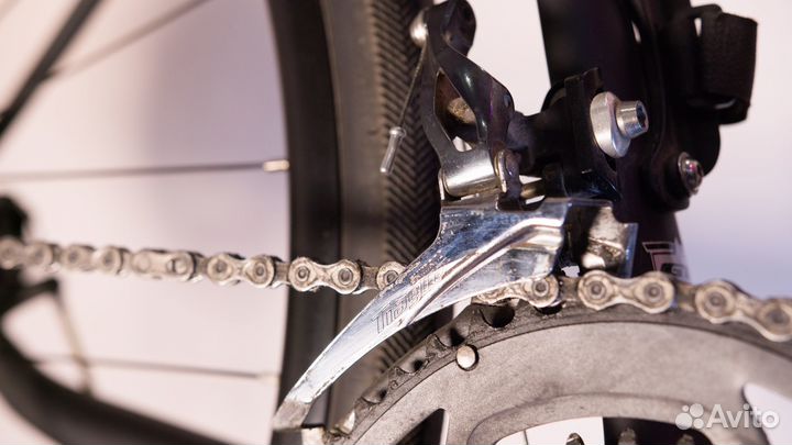 Карбоновый шоссейник GT Grade Carbon Tiagra