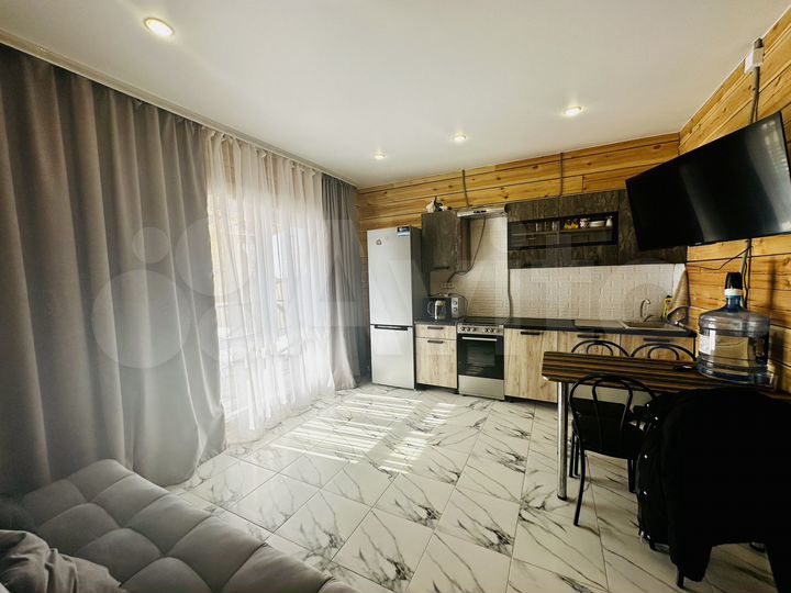 Коттедж 106 м² на участке 6 сот.