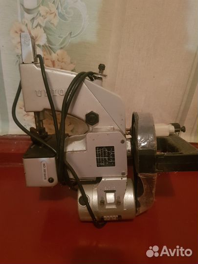 Мешкозашивочная машинка