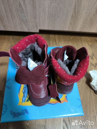 Зимние ботинки для девочки размер 24, 25