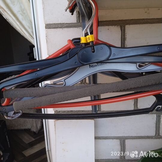 Вешалки плечики