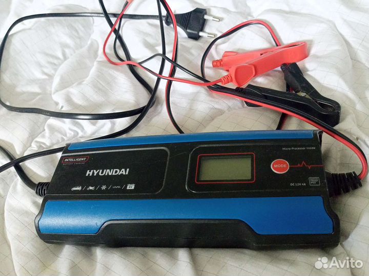 Интеллектуальное зарядное устройство Hyundai