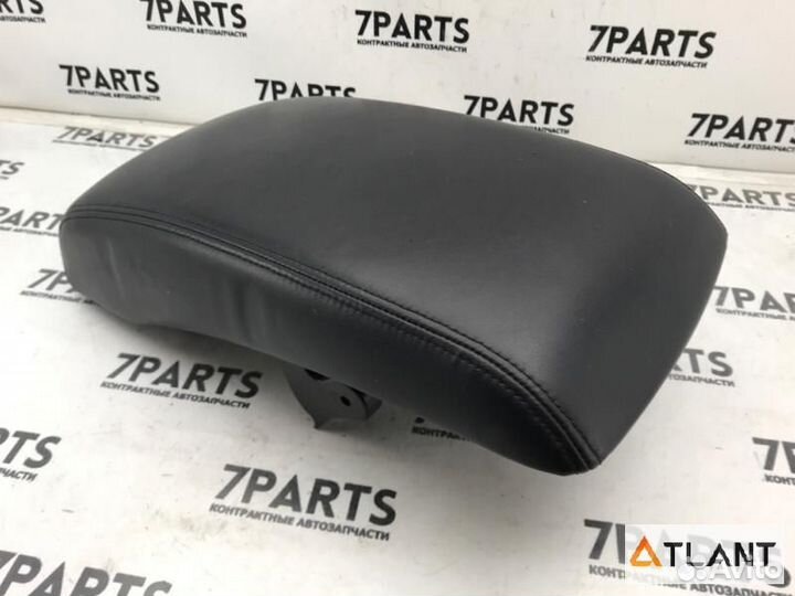 Бардачок между сиденьями toyota crown majesta