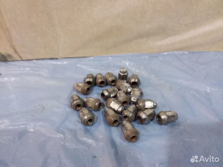 Гайки крепления колёс Opel Mokka