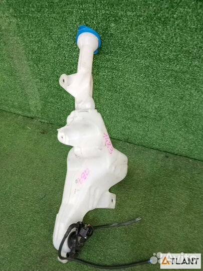 Бачок омывателя honda freed