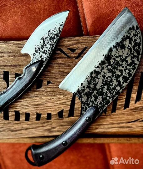 Сербский нож в подарочном кейсе