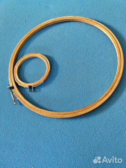 Пяльца деревянные с зажимом крючки мулине