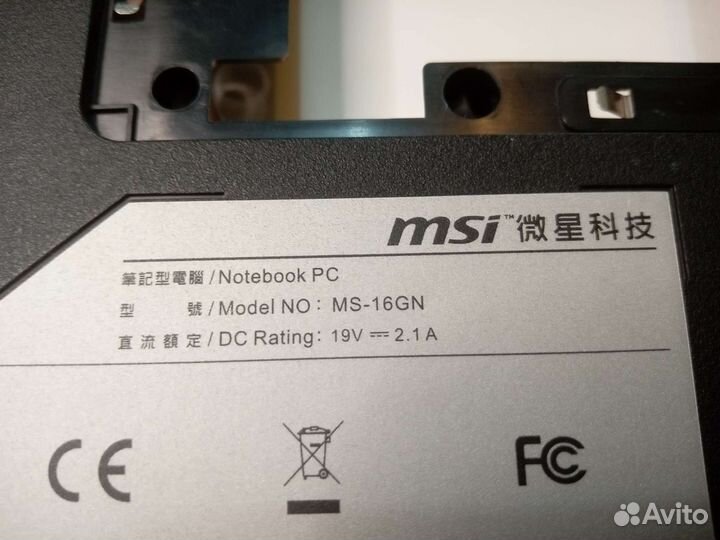 Ноутбук MSI MS-16G на разбор
