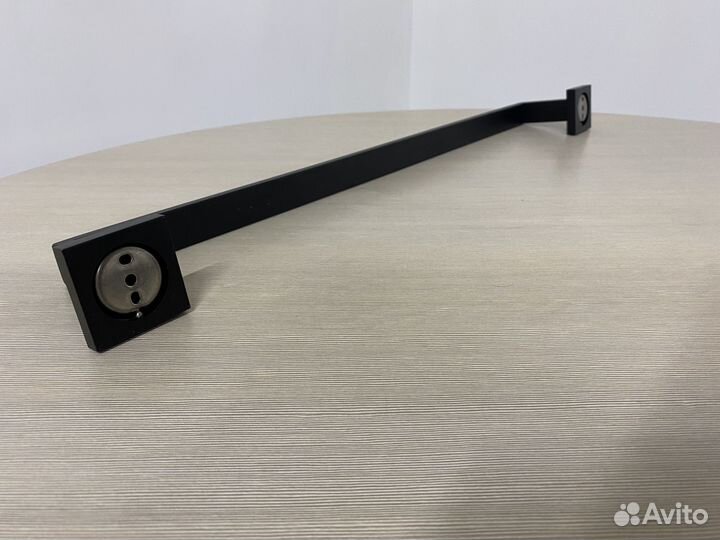 Держатель для полотенец черный 61см