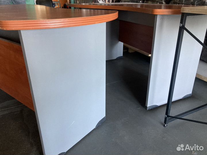 Компьютерный стол бу